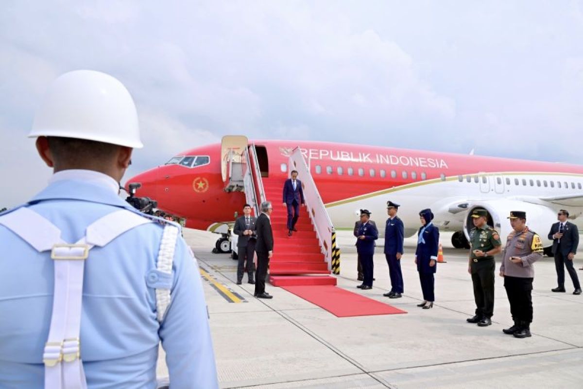 Presiden Jokowi tiba di Jakarta usai mengunjungi tiga negara ASEAN