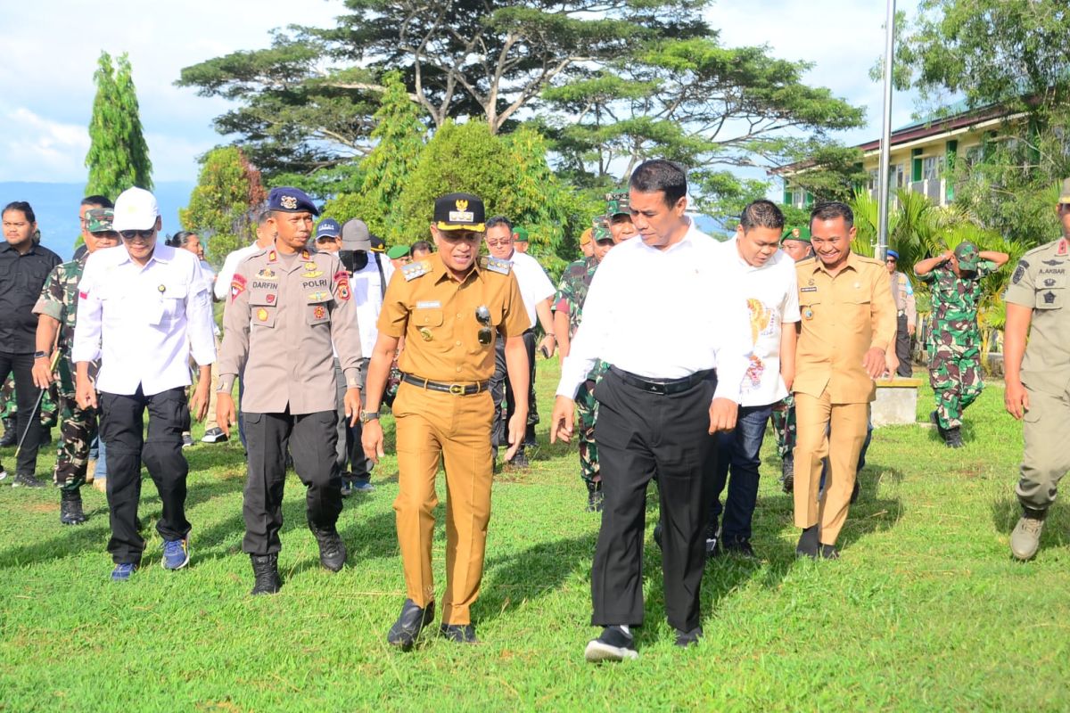 Mentan kunjungan kerja ke tiga kabupaten di Sulsel