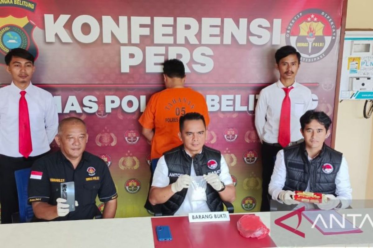 Polres Belitung gagalkan pengiriman sabu senilai Rp100 juta