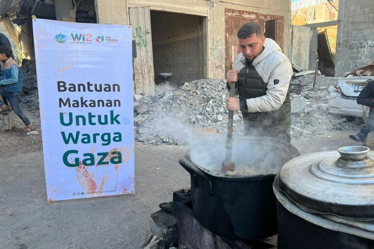 Laznas WIZ distribusi makanan untuk 830 orang di Rafah Palestina