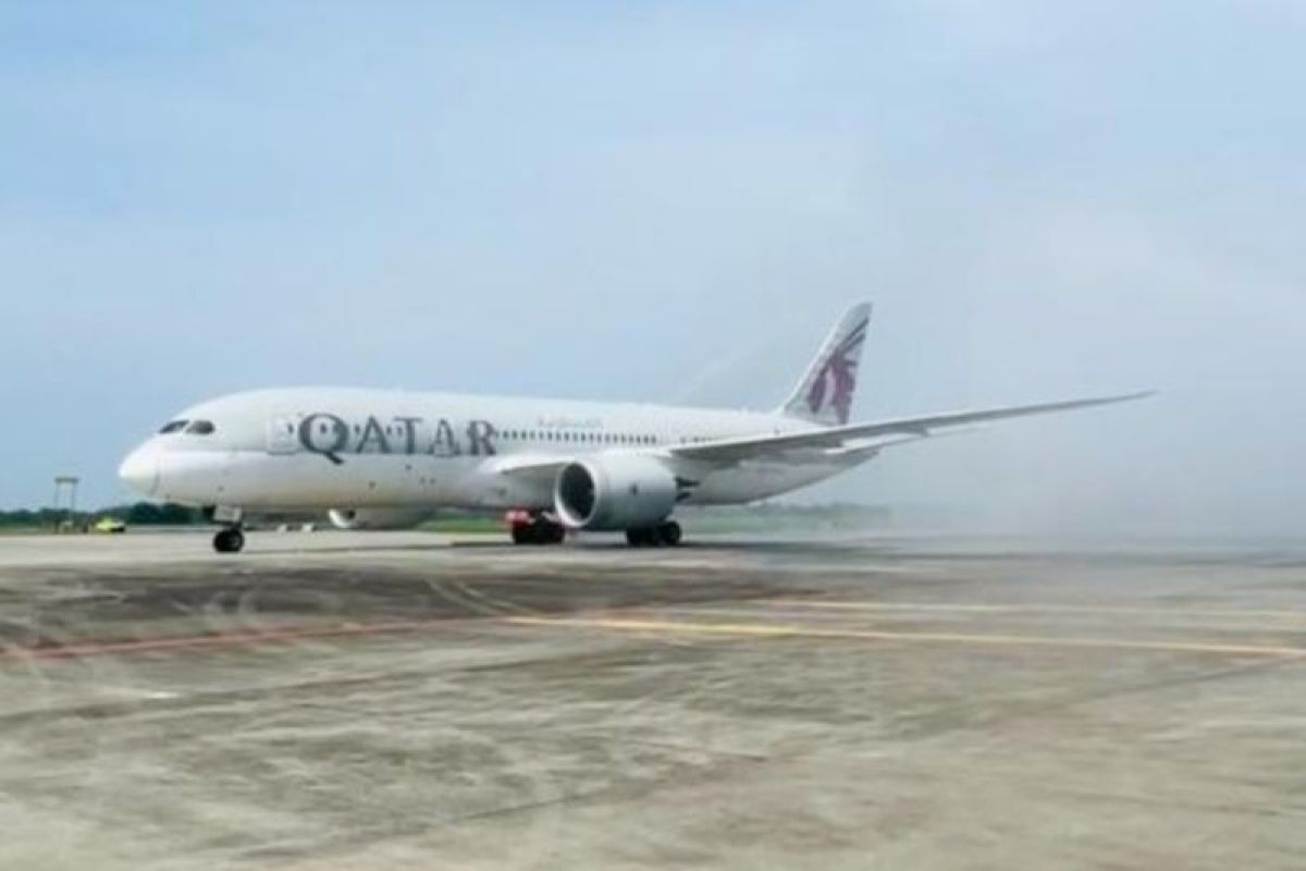 Bandara Kualanamu sambut penerbangan perdana rute Doha - Kualanamu 