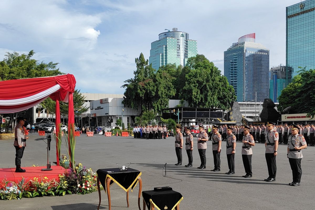 Polda Metro Jaya gelar serah terima jabatan delapan pejabat menengah