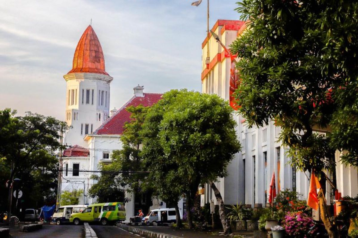 Disbudporapar Surabaya laksanakan revitalisasi tahap satu kawasan wisata zona Eropa