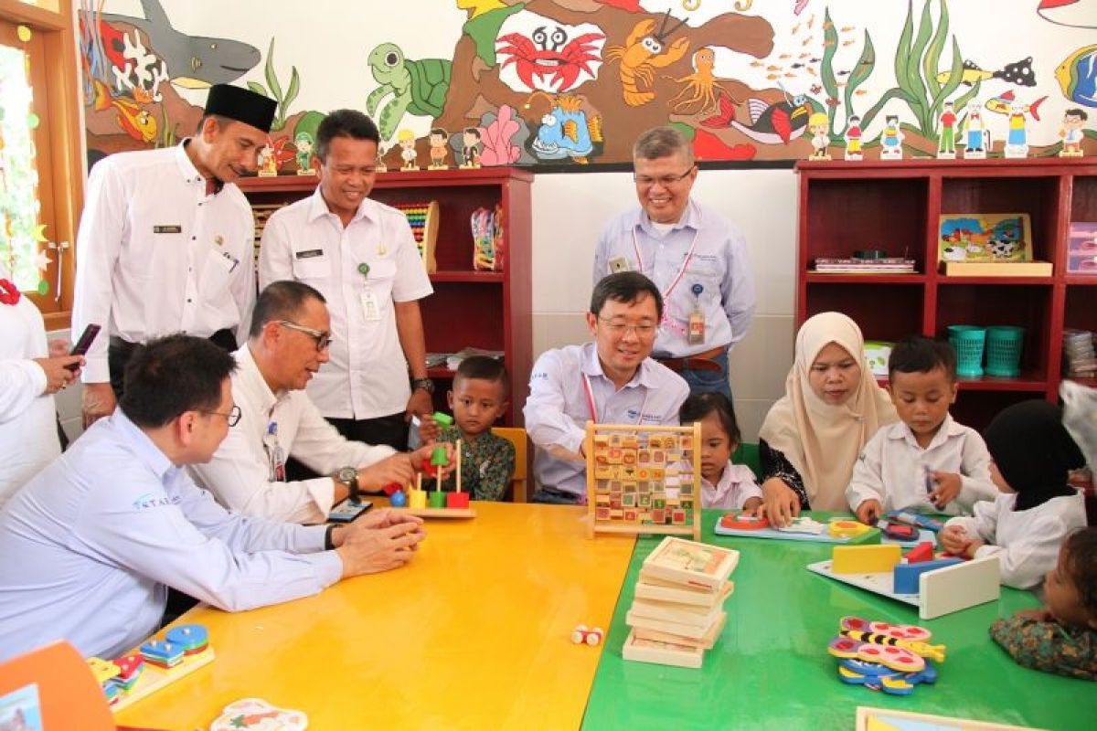 Chandra Asri bersama Happy Hearts Indonesia gencarkan perbaikan sekolah PAUD