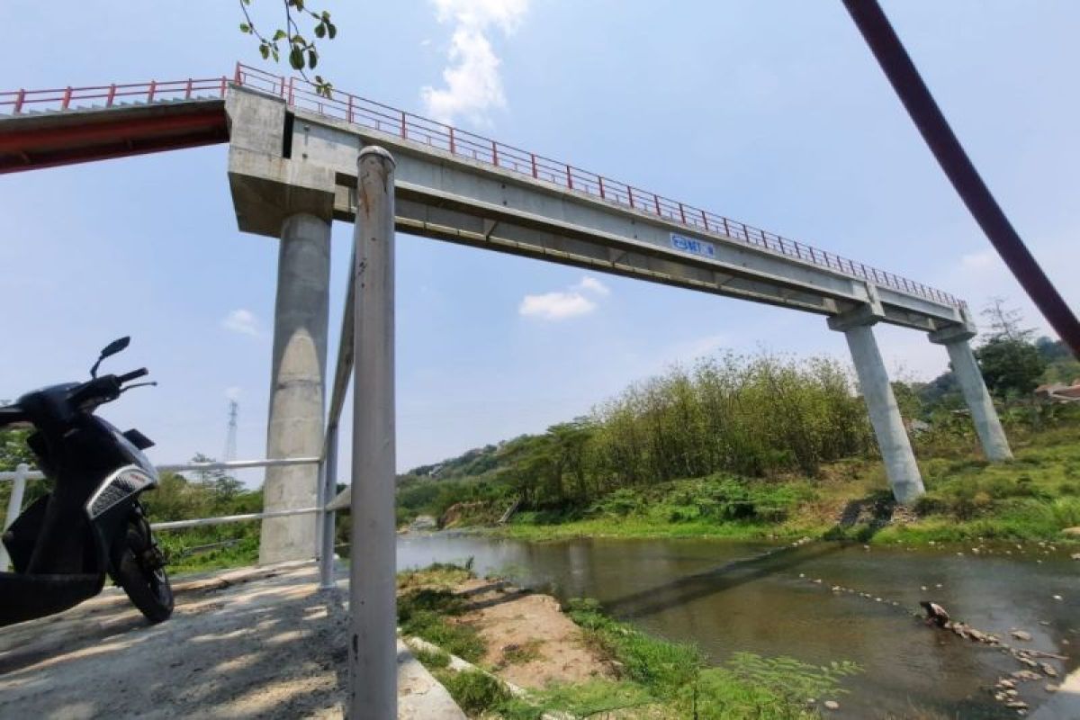 Wali Kota Semarang minta Disbudpar lengkapi Jembatan Kaca  Tinjomoyo
