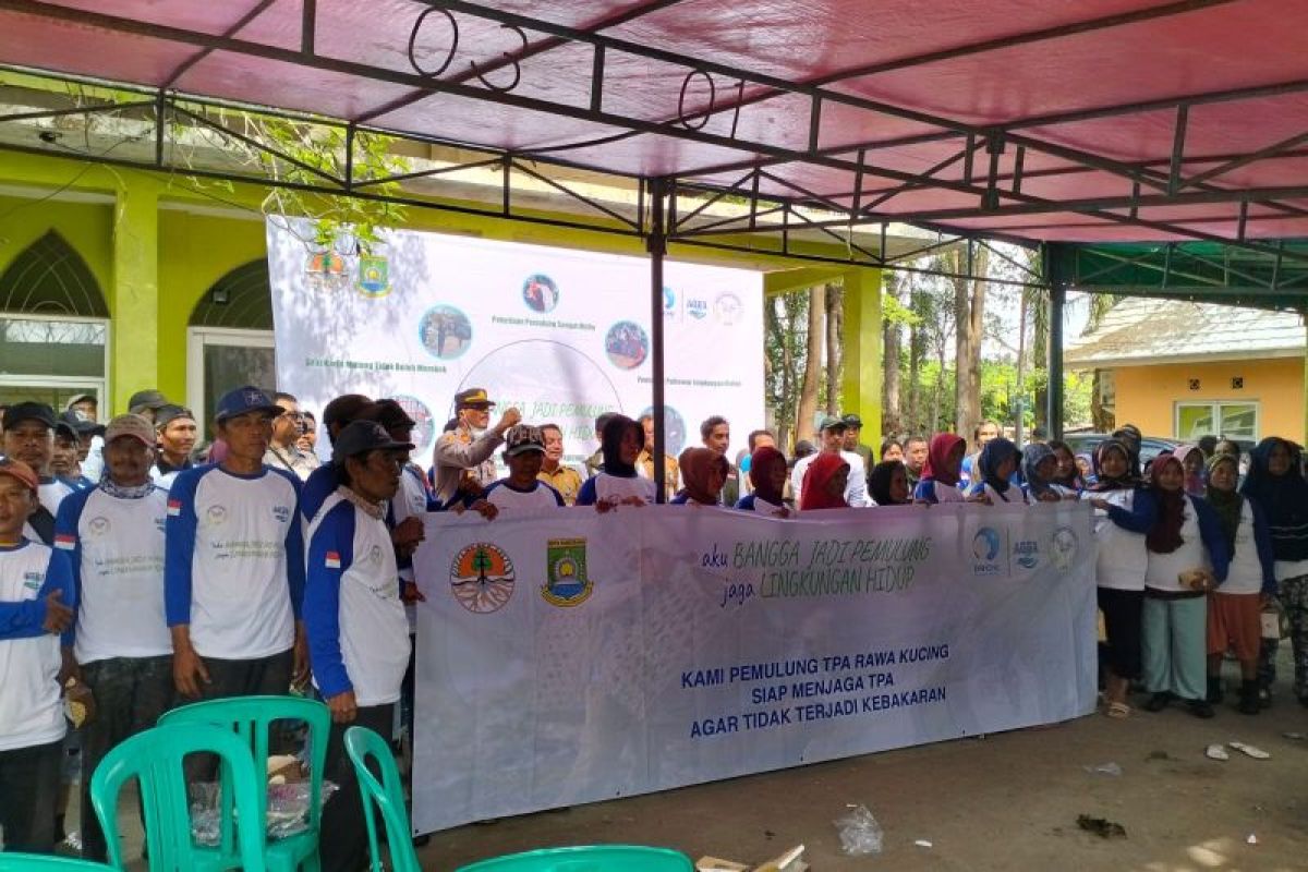 300 pemulung di TPA Rawa Kucing Kota Tangerang dilatih keselamatan