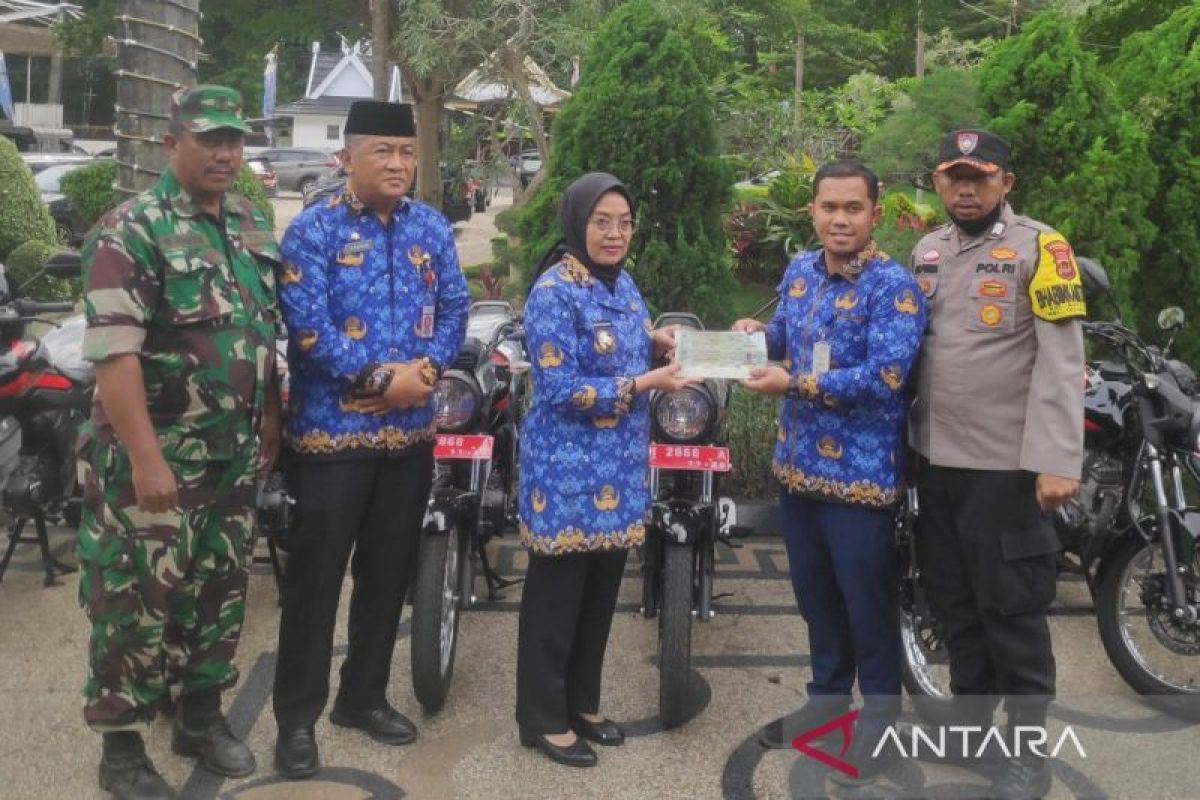 Pemkot Jambi bantu kendaraan operasional Babinsa, Bhabinkamtibmas dan Samsat