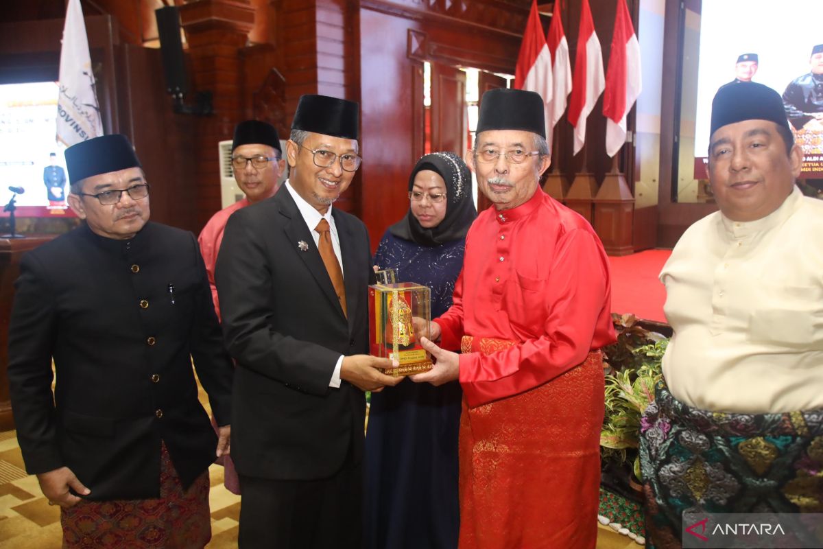Lantik DMDI Aceh, Pemerintah dukung saudagar organisasi melayu tanam modal usaha di Aceh