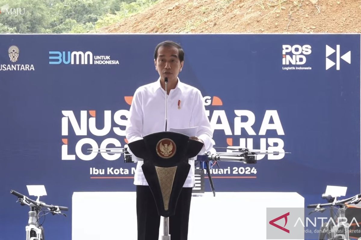 Presiden Jokowi letakkan batu pertama pembangunan Super Hub Logistik IKN