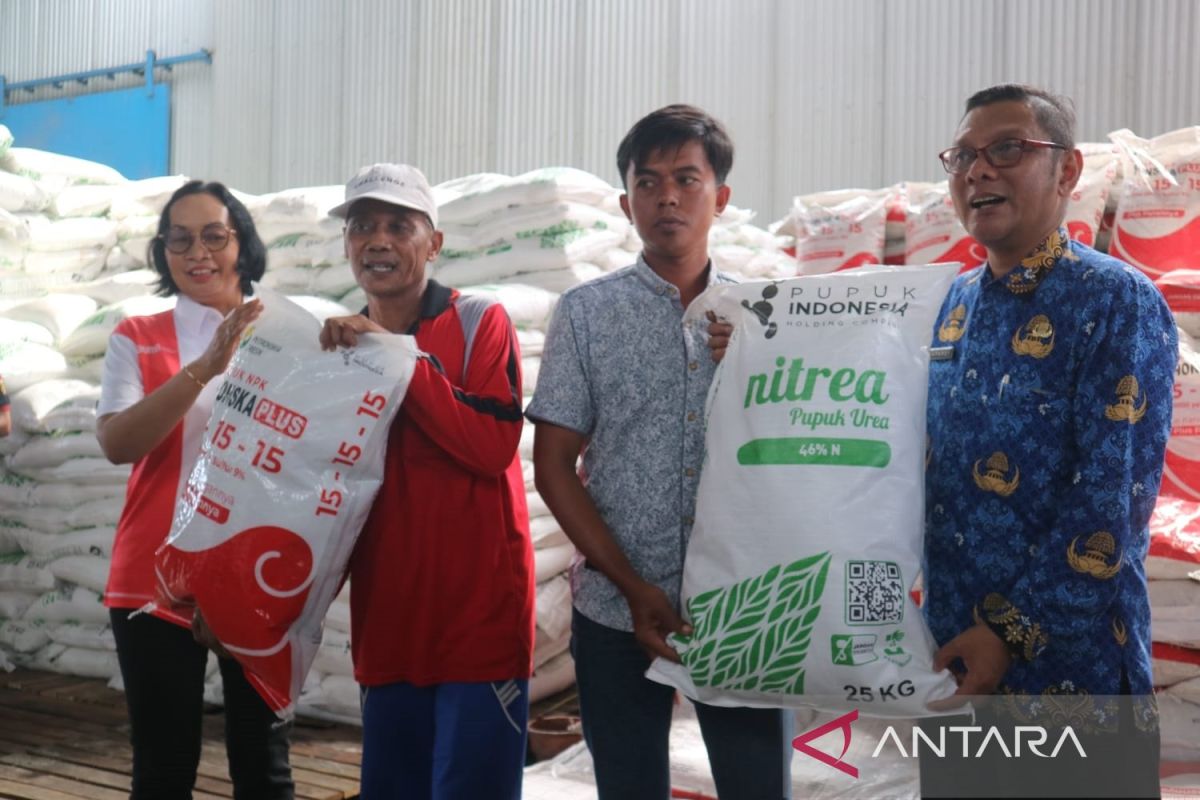PT Petrokimia Gresik menggelar Gebyar Pasar Pupuk Murah di Ngawi