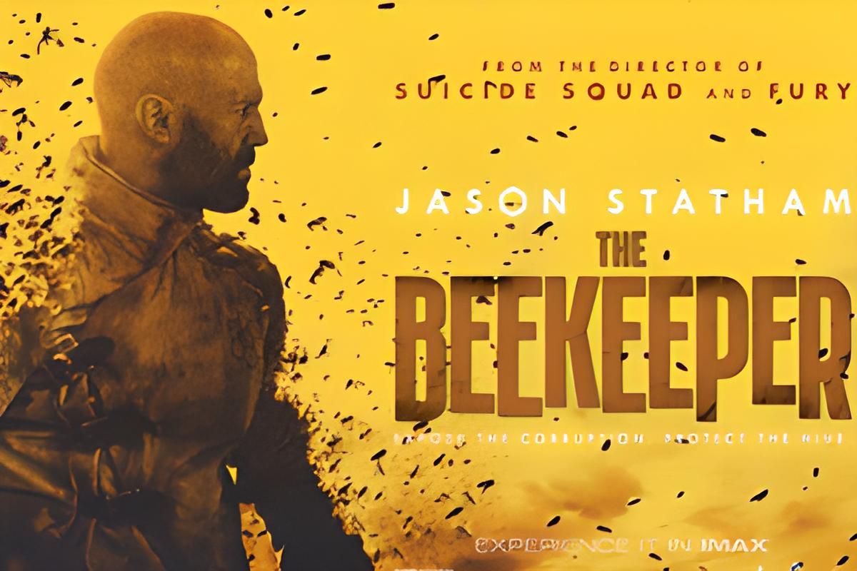 Resensi - Menguak jeratan penipuan daring dalam film "The Beekeeper"