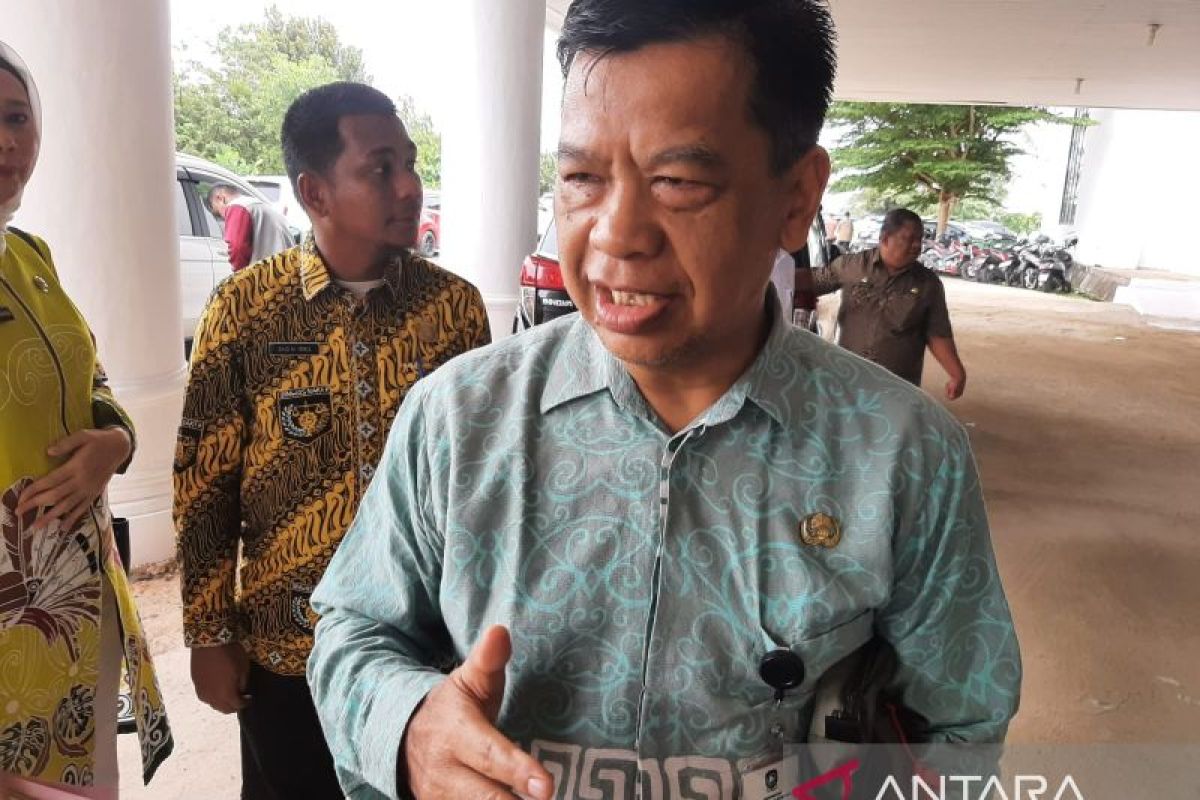 Pemprov Kepri targetkan retribusi penggunaan TKA tahun 2024 capai Rp6,5 miliar