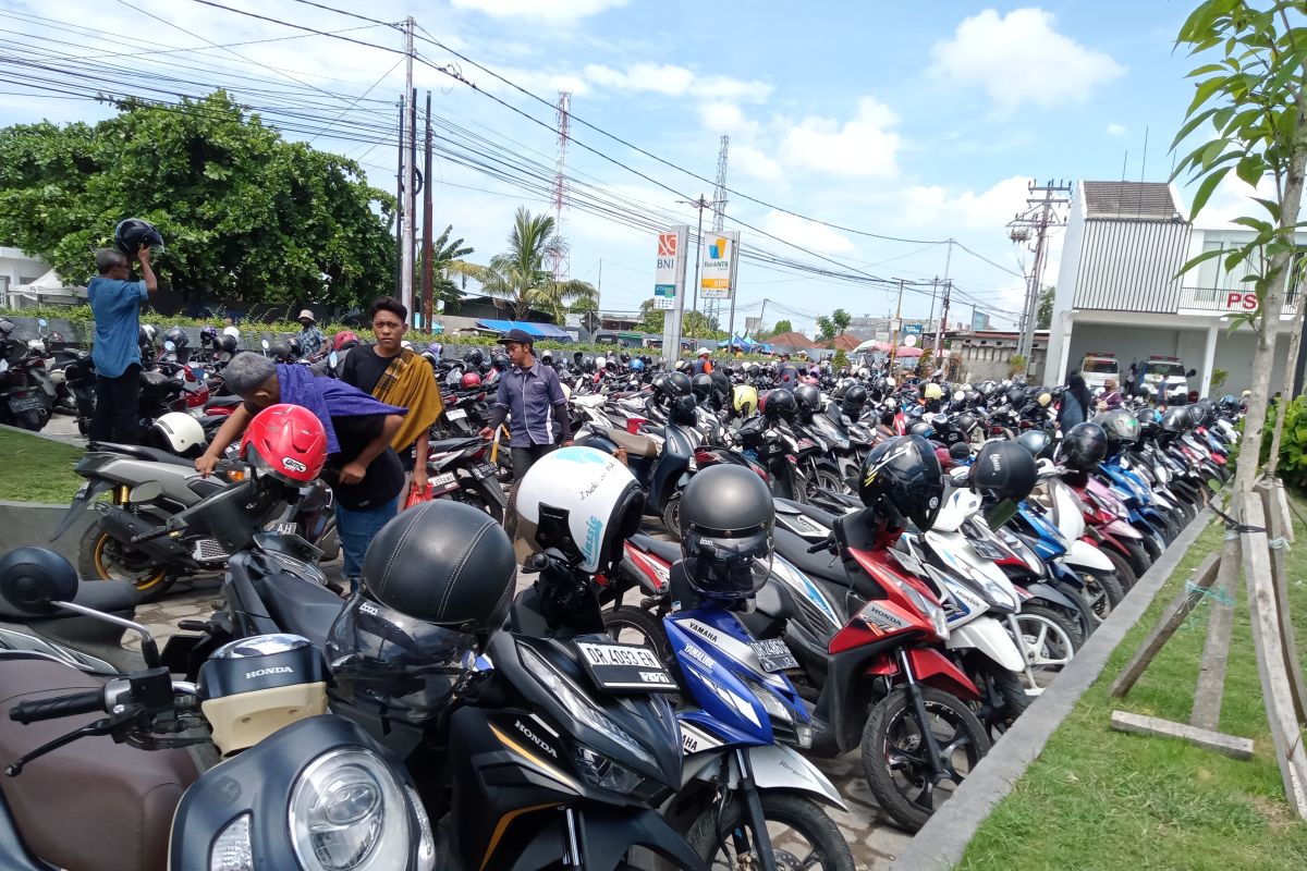 Target pajak parkir di Mataram turun jadi Rp2 miliar