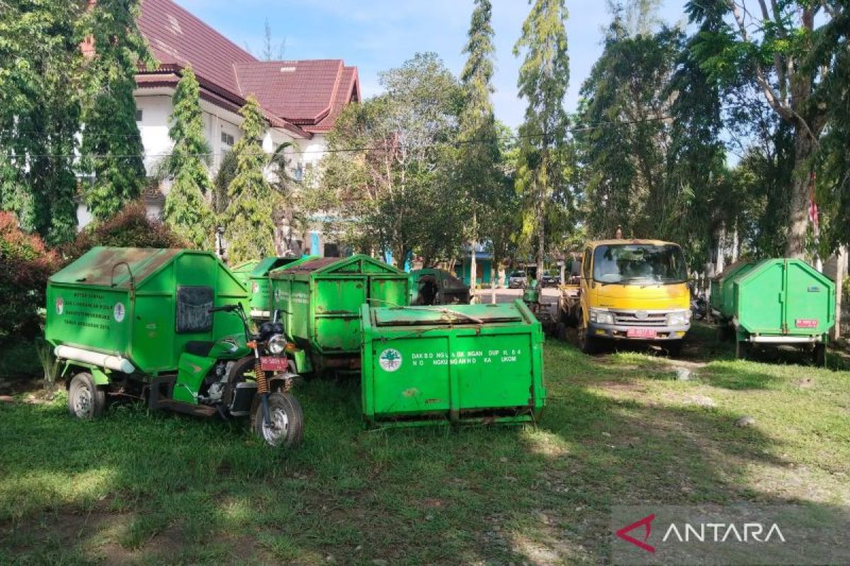 Perusahaan sawit bantu rehabilitasi kontainer sampah di Mukomuko