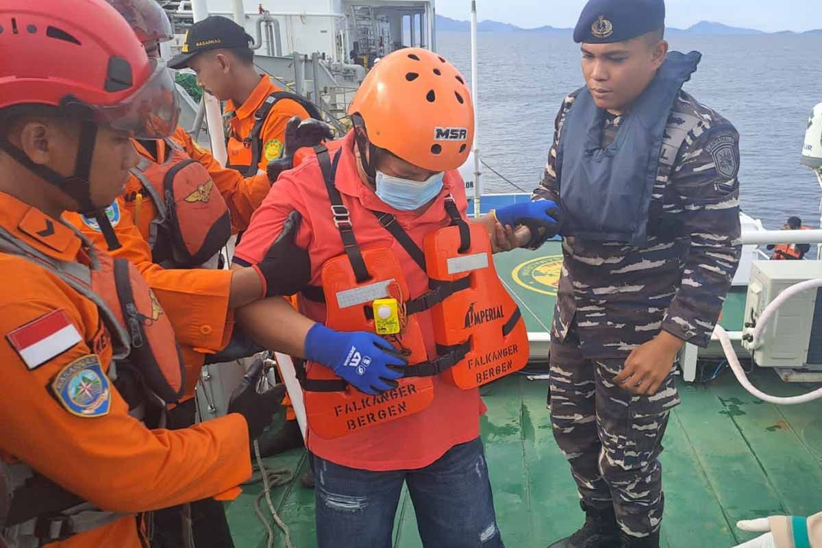 Basarnas Banda Aceh evakuasi warganegara Filipina dari kapal tanker karena sakit