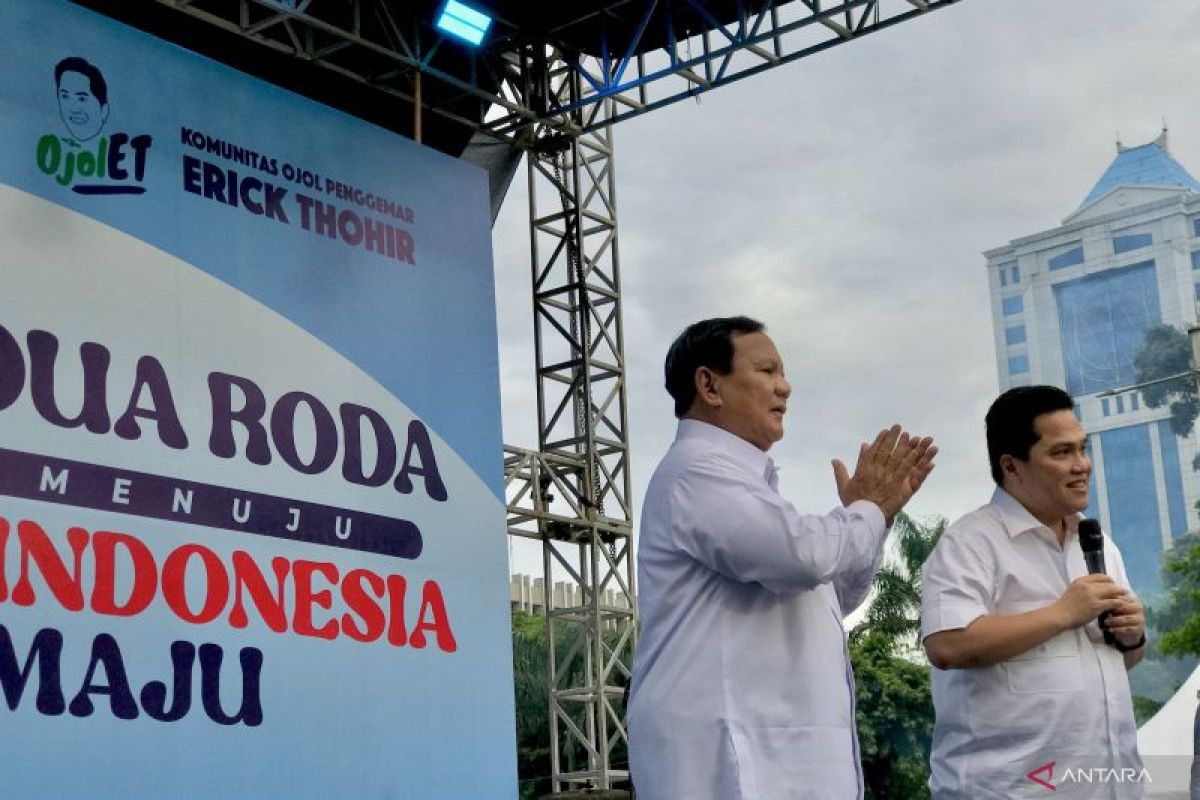 Capres Prabowo ditemani Erick Thohir kampanye di Lapangan Banteng Jakarta