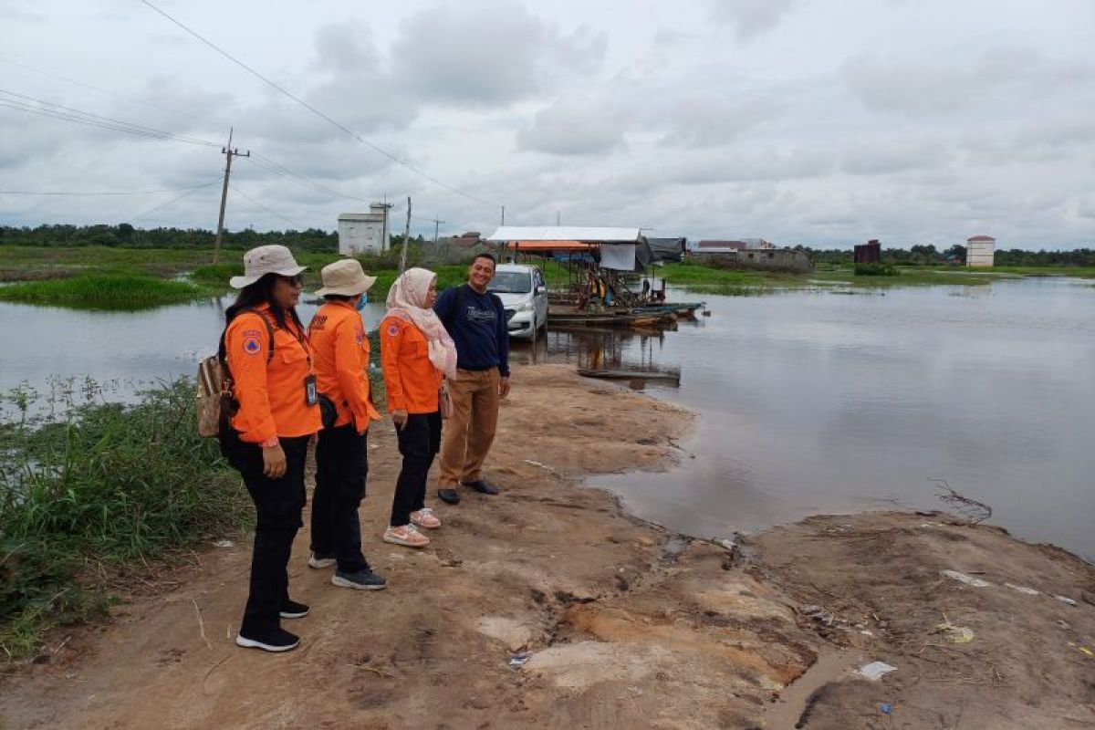 Sejumlah pemukiman di Palangka Raya terendam luapan Sungai Kahayan