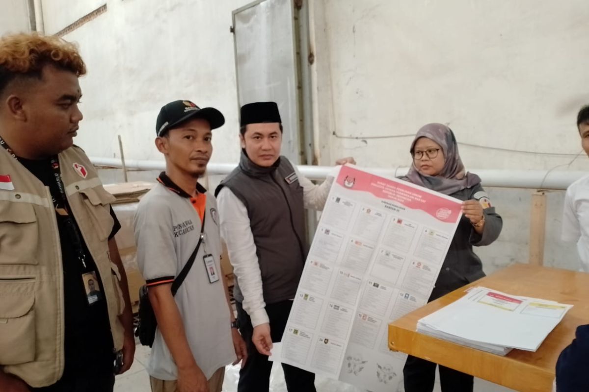 Bawaslu Banten temukan 61.139 surat suara pemilu rusak