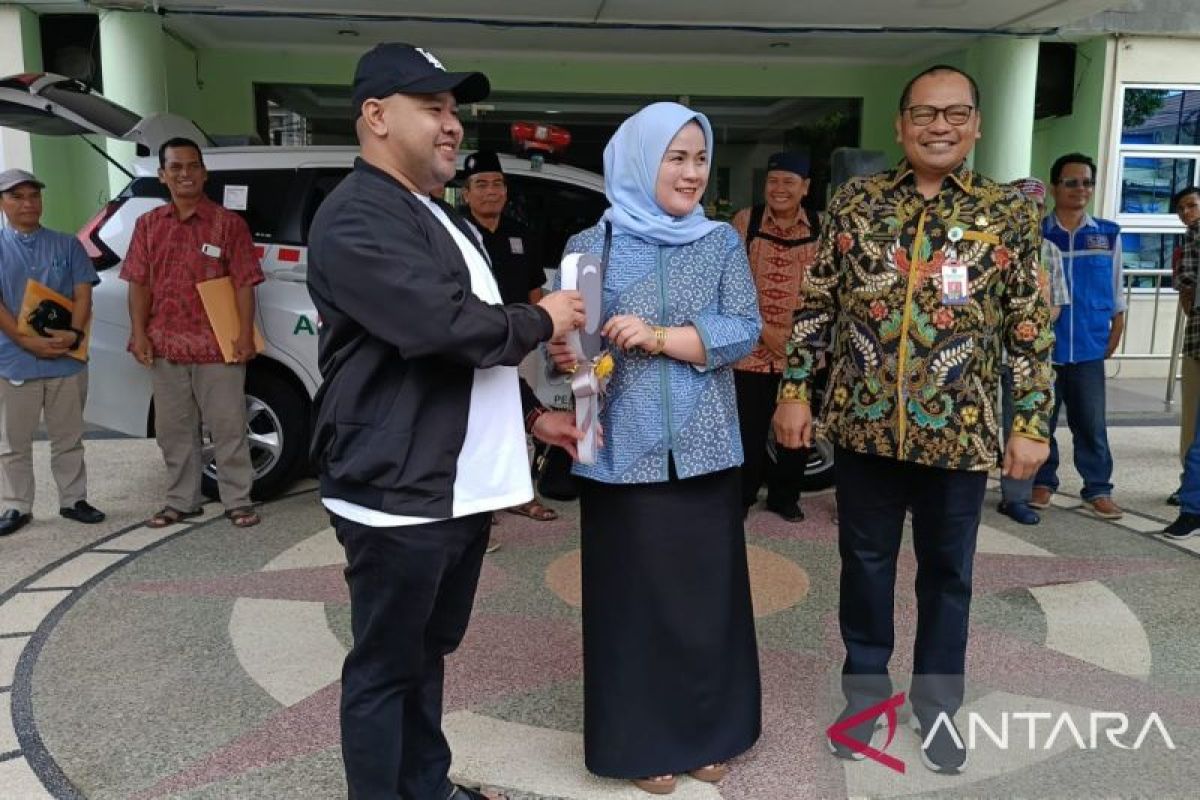 Pemprov Kaltim hibahkan 69 ambulans untuk warga