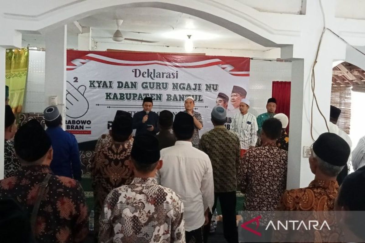 Puluhan kiai dan guru ngaji Bantul deklarasi dukung Prabowo-Gibran