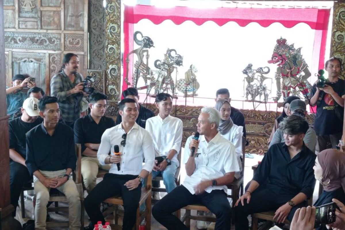 Ganjar Pranowo temui milenial Ponorogo bahas potensi ekonomi digital