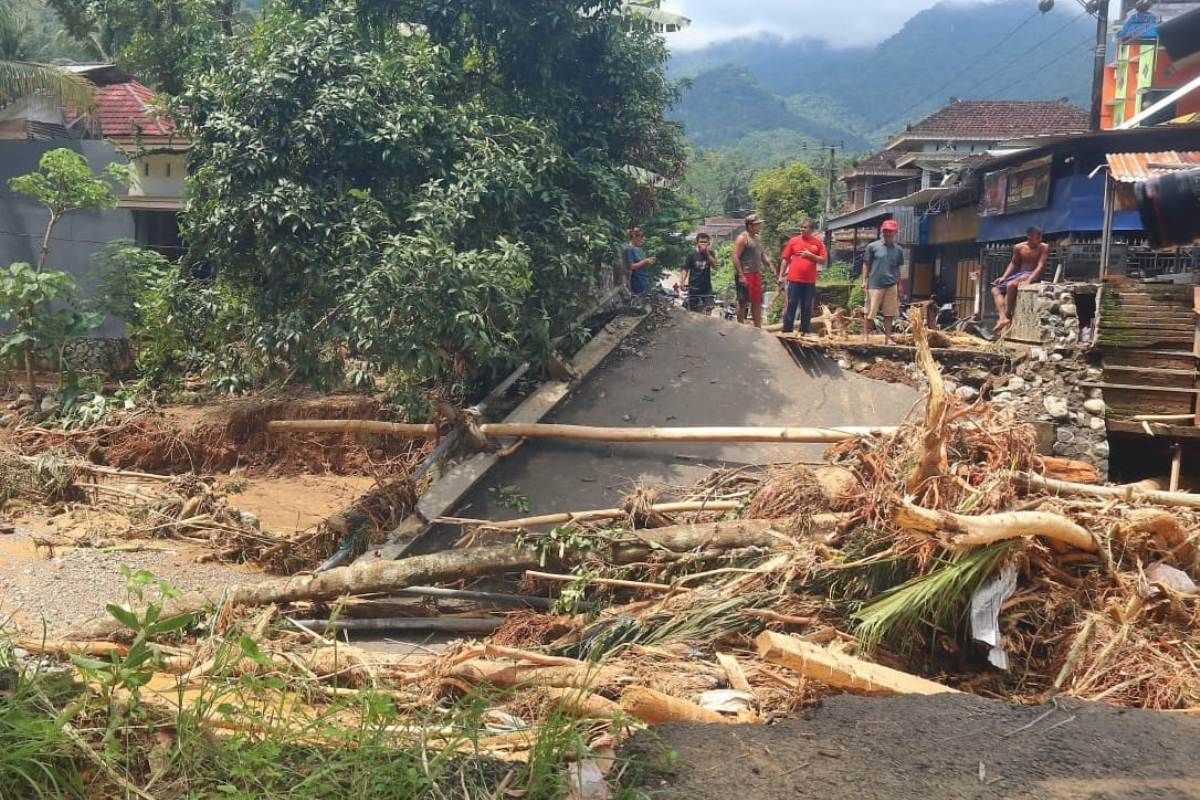 BPBD Trenggalek imbau warga waspadai peningkatan potensi cuaca ekstrem