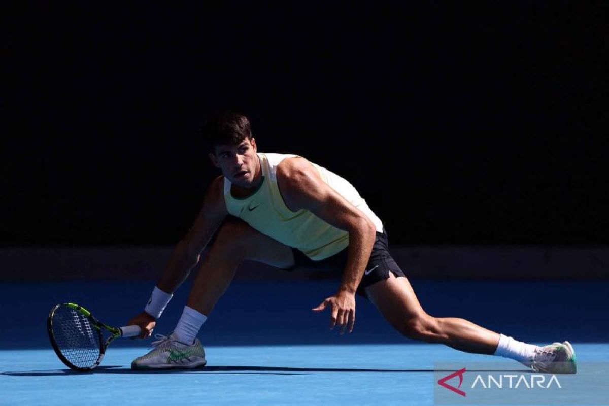 Alcaraz tampil gemilang di laga perdana ATP Buenos Aires