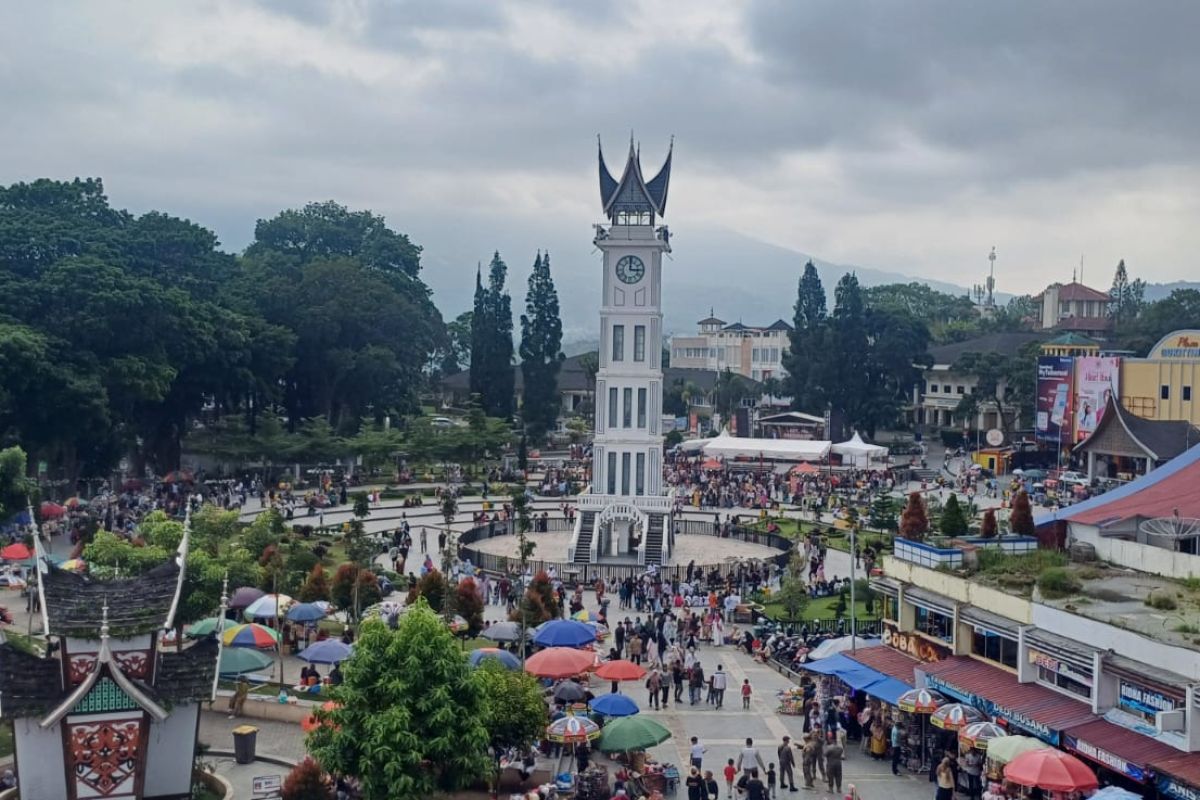 Pemkot Bukittinggi: Satu juta lebih kunjungan wisatawan selama 2023