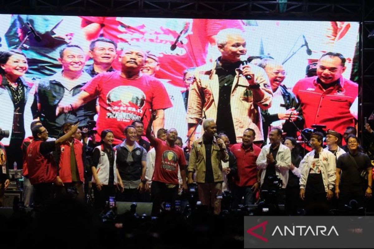 Hadiri pesta rakyat, Ganjar yakin menang mutlak di Bali