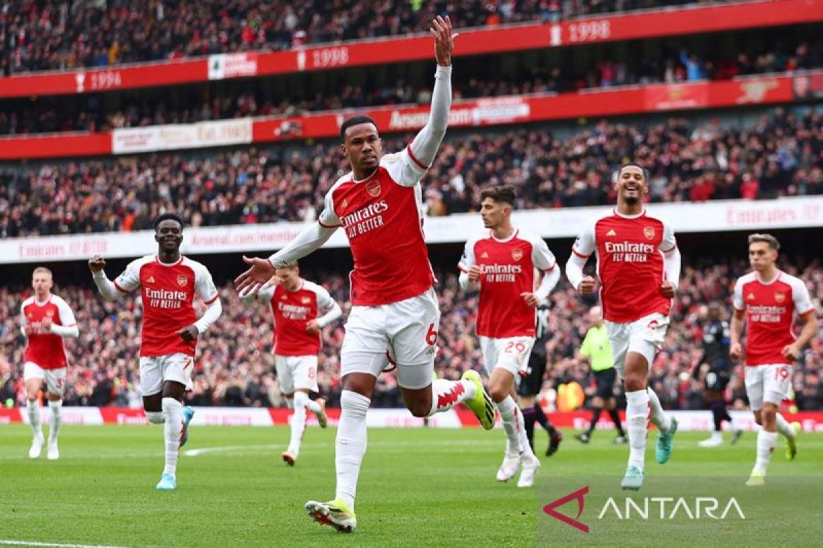 Liga Inggris: Arsenal pangkas jarak dengan Liverpool setelah libas Burnley 5-0