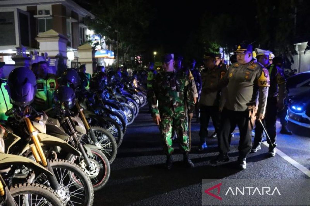 Pemilu 2024, Polisi-TNI di Pamekasan patroli skala besar
