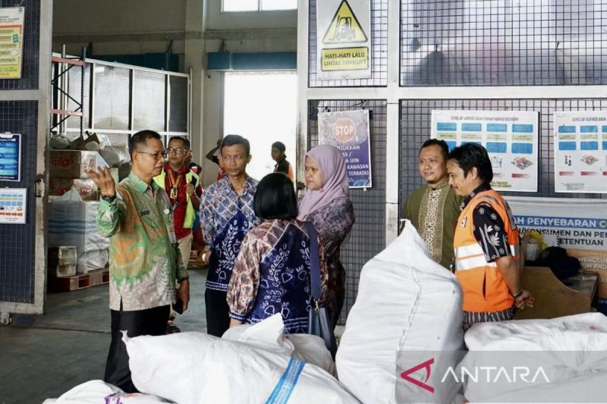 South Kalimantan Quarantine strengthens export services at Syamsudin Noor Airport