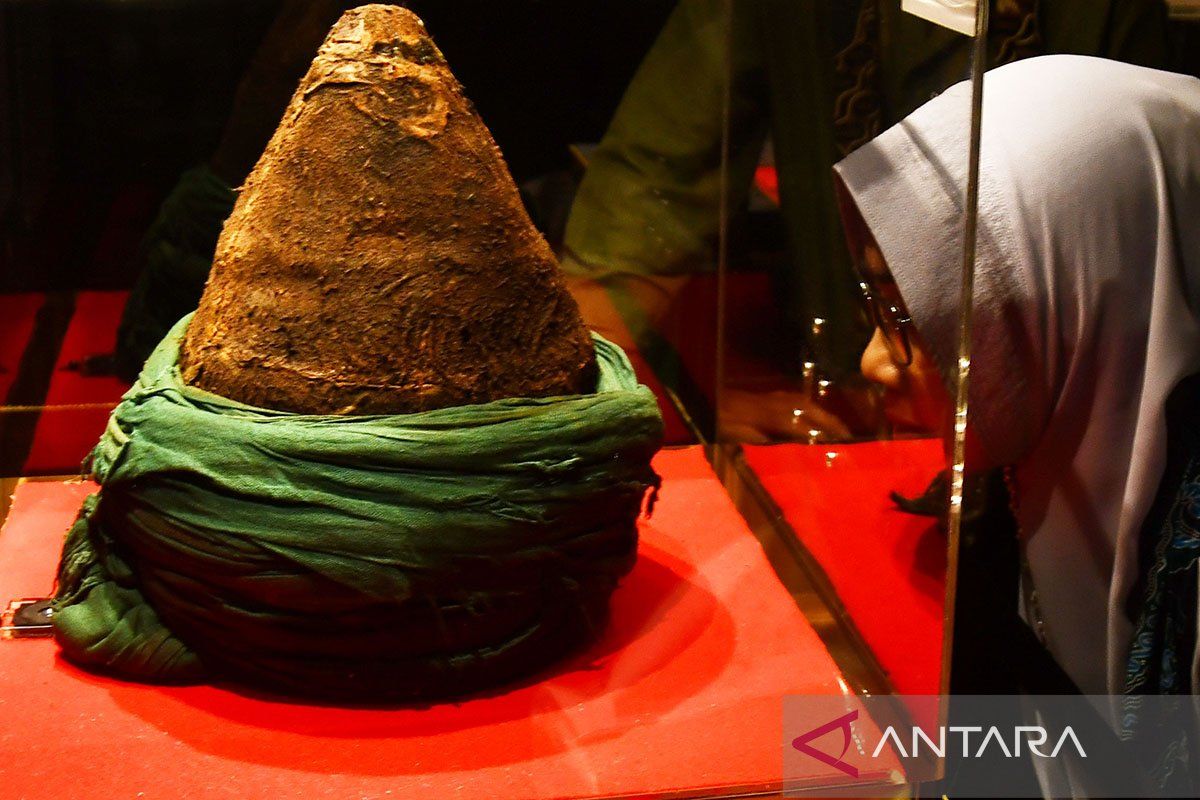 Artefak peninggalan Nabi Muhammad SAW dipamerkan di Ponorogo - ANTARA News