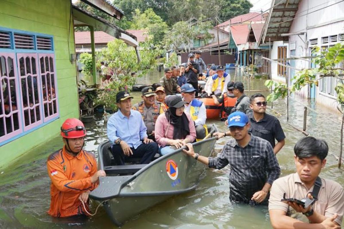 Tim Hidrologi Kementerian PUPR survei banjir di Barito Utara Kalimantan Tengah