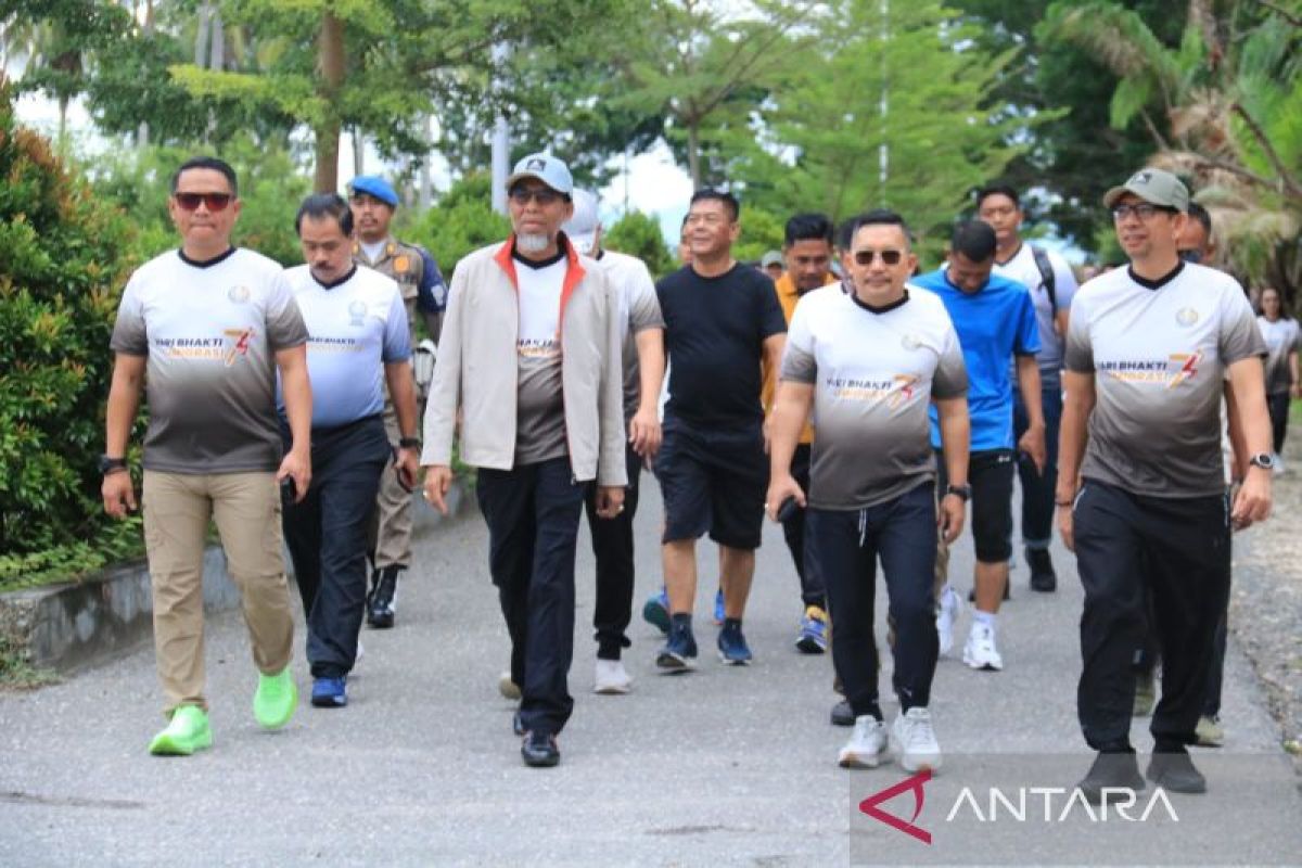 HBI ke-74, Imigrasi Banggai sukses selenggarakan Fun Walk