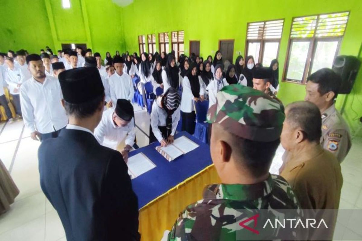 Lapas Karang Intan dikawal lima pengawas TPS untuk Pemilu 2024