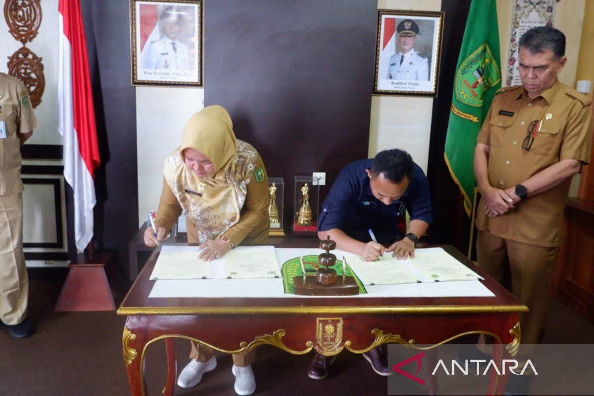 Natuna bekerja sama dengan PT Pos Indonesia dalam menyalurkan BLT