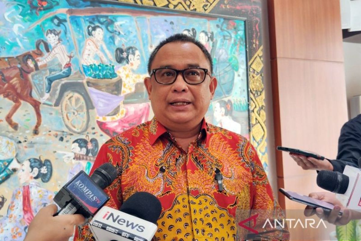 Ari: Tidak ada suasana pemilu saat Presiden rapat dengan menteri