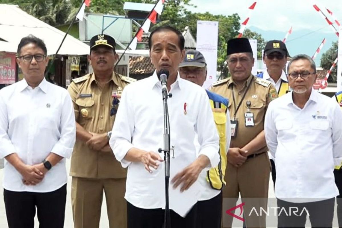 Presiden resmikan empat ruas jalan Magelang akses evakuasi Merapi