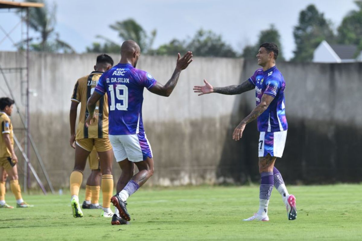 Persib amankan kemenangan 3-0 ketika beruji coba kontra Dewa United