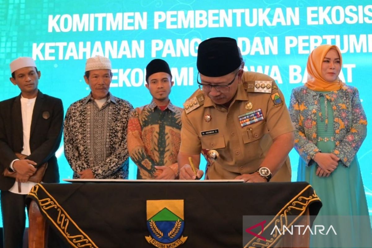 Pemkab Cianjur: Santri pondok pesantren dapat pelajaran bertani