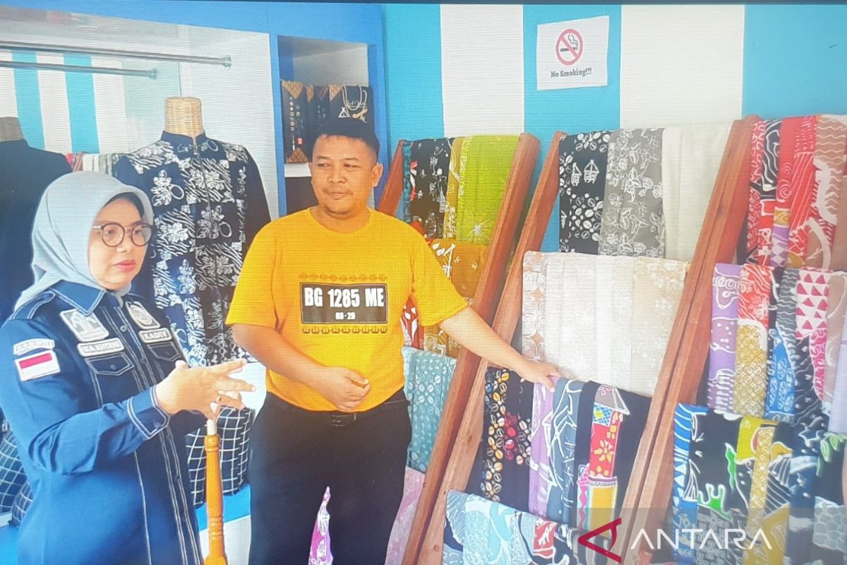 Kemenkumham Sumsel proses  batik Muara Enim jadi indikasi geografis