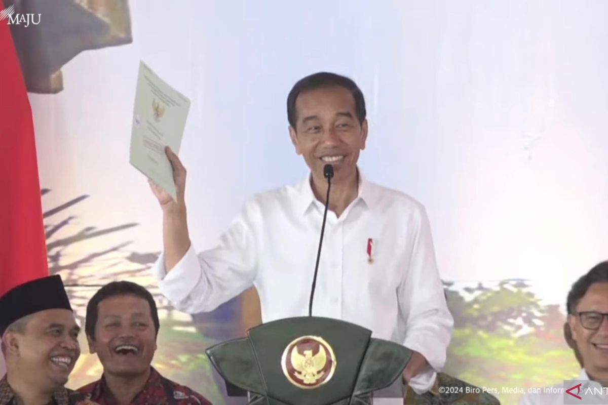 Presiden Jokowi : Program Pmbagian sertifikat tanah solusi sengketa lahan