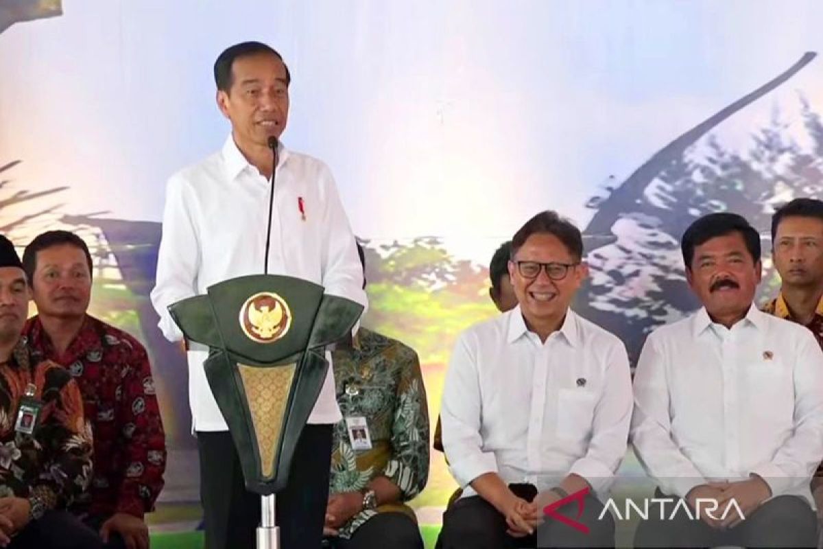 Jokowi: Masyarakat wajib berhitung sebelum gadai sertifikat tanah