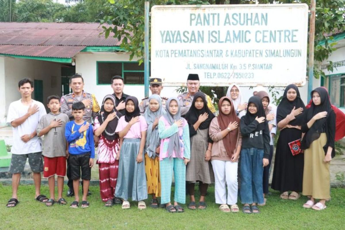 Polres Simalungun aksi kemanusiaan di Panti Asuhan Islamic Center