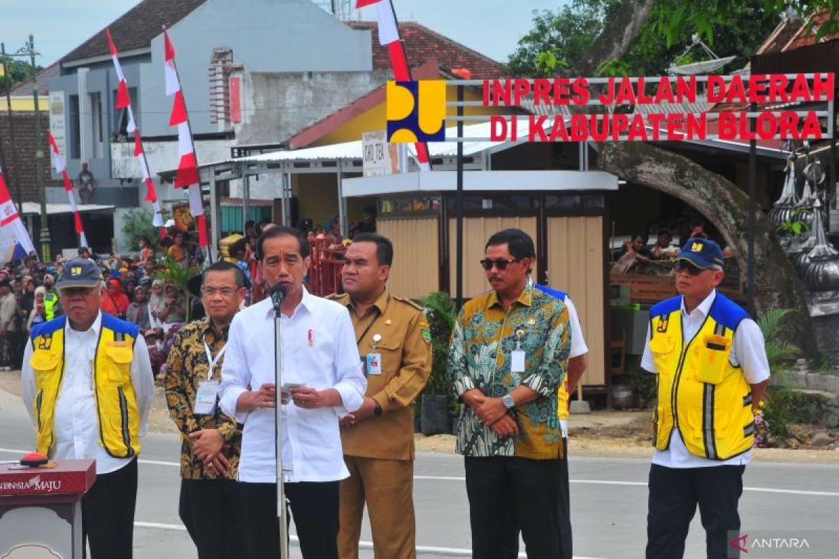 Presiden Joko Widodo belum putuskan akan ikut kampanye