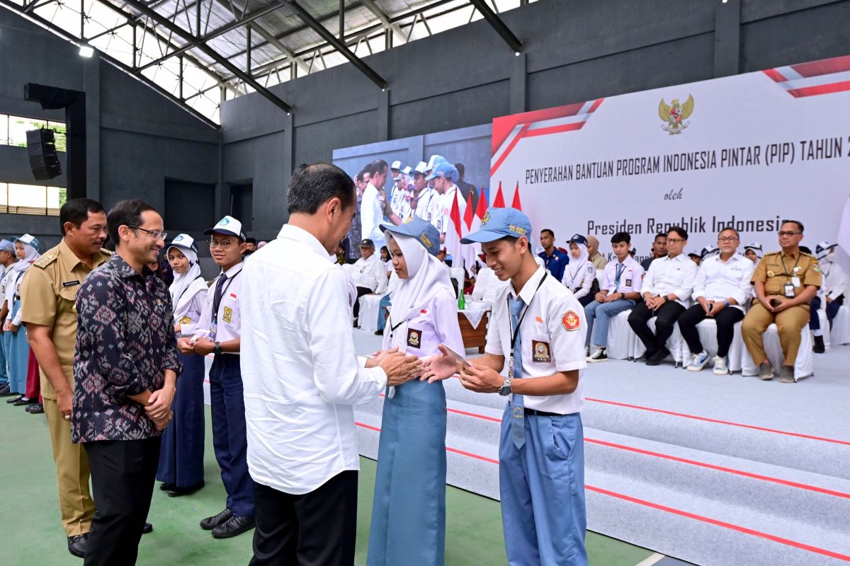 Naik, bantuan PIP 2024 untuk SMA/SMK di Indonesia