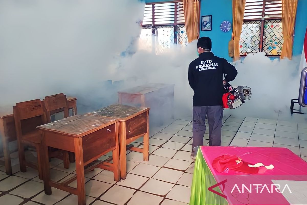 Disdik OKU liburkan siswa sekolah selama pelaksanaan fogging