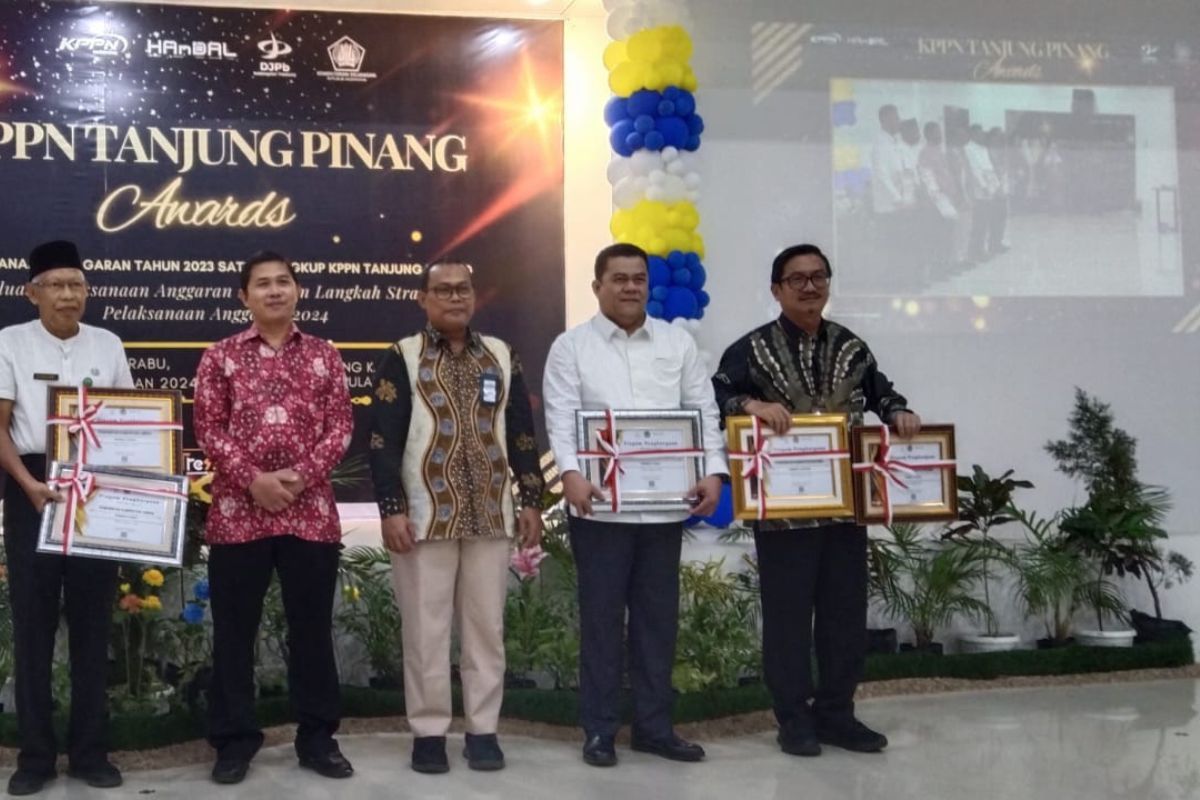 Natuna raih penghargaan penyerapan Dana Desa dari KPPN