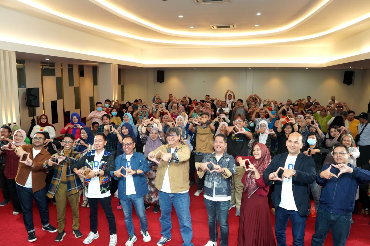 Telkomsel sosialisasikan program DCE bagi pelaku UKM di Surabaya